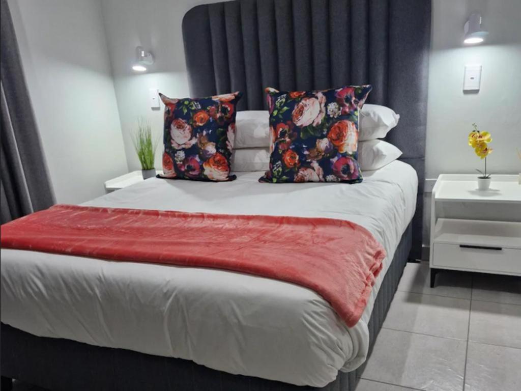 Blooming Rose Bed And Breakfast Pietersburg Buitenkant foto
